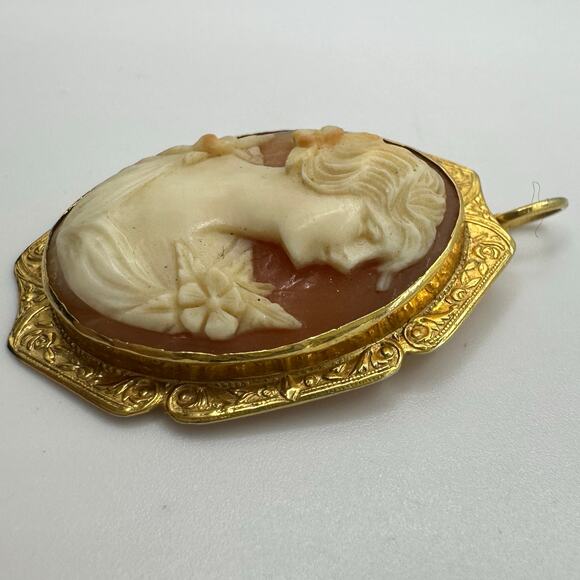 Antique Edwardian 1900s 1910s solid 14kt yellow gold carved shell cameo pendant - Picture 5 of 9